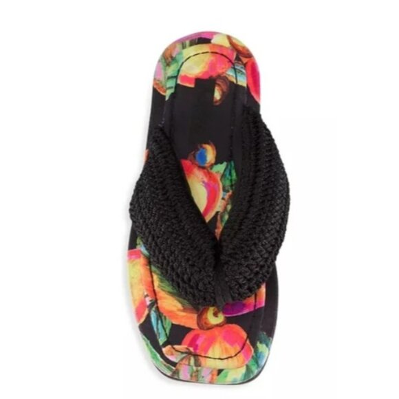 Farm Rio Black Cashew Crochet Puffy Flip Flop Thong Sandals Size 7 (US) NWOB!